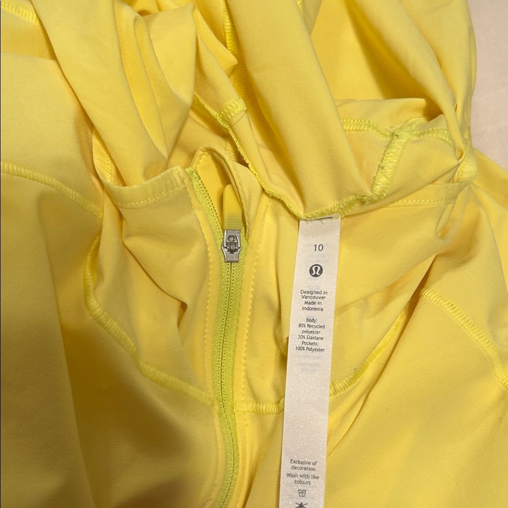 Lululemon  🍋 Yellow Hooded Jacket - Picture 2 of 2